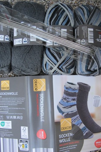 Sockenwolle 200g gründl uni - 200g,